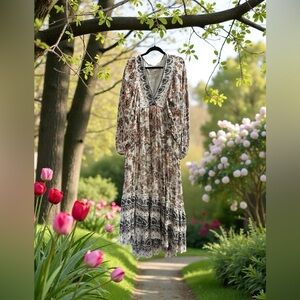 Anthropologie Flowy Floral Print Maxi Dress. Hi/Low Cut. Size: Medium NWOT